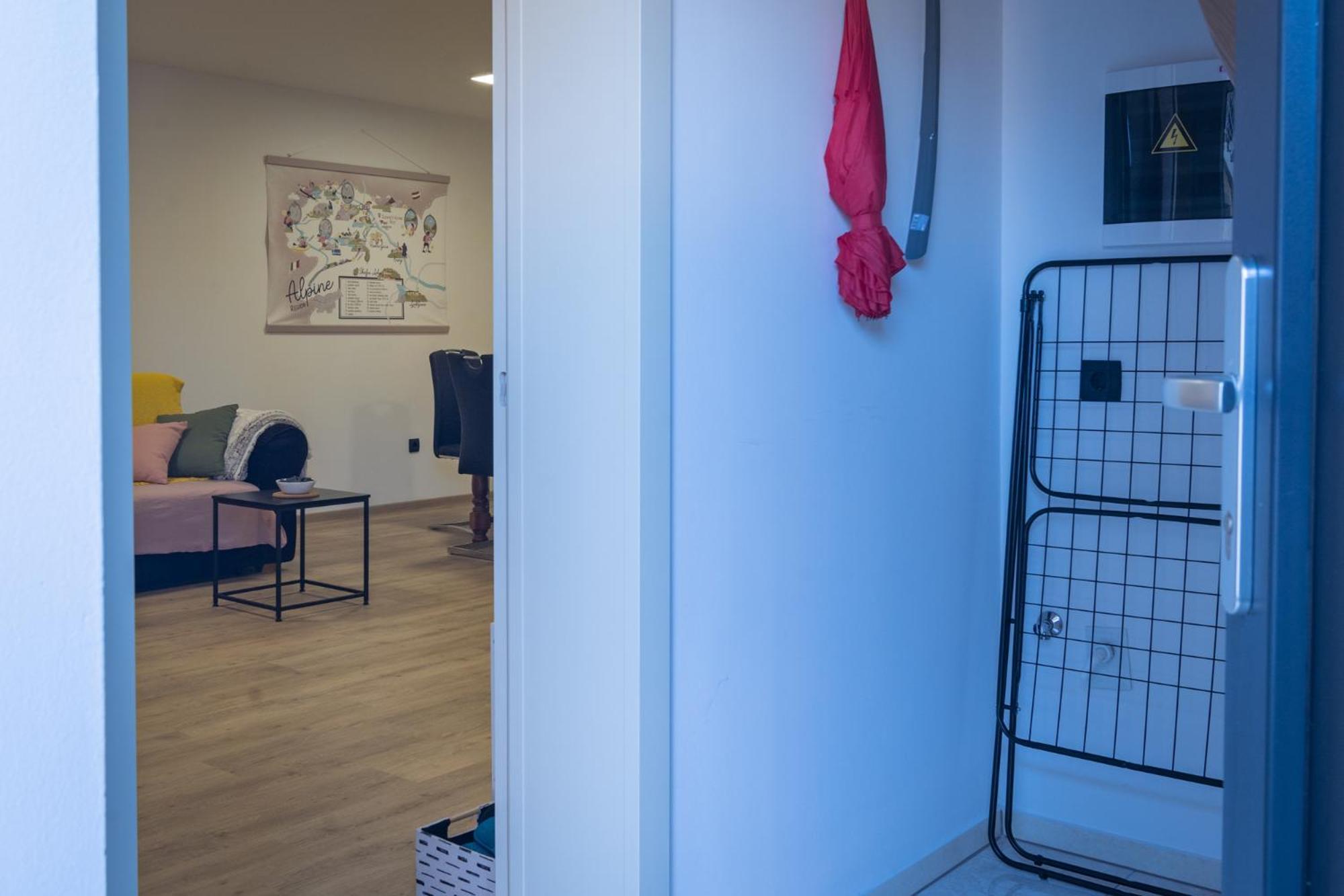 Cuckoo'S Alpine Nest Apartment Lesce  Room photo