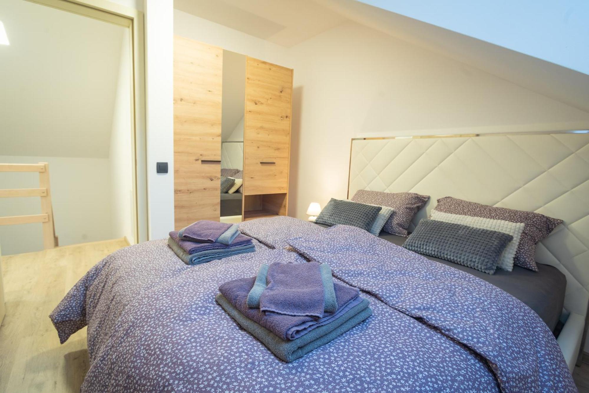 Cuckoo'S Alpine Nest Apartment Lesce  Room photo