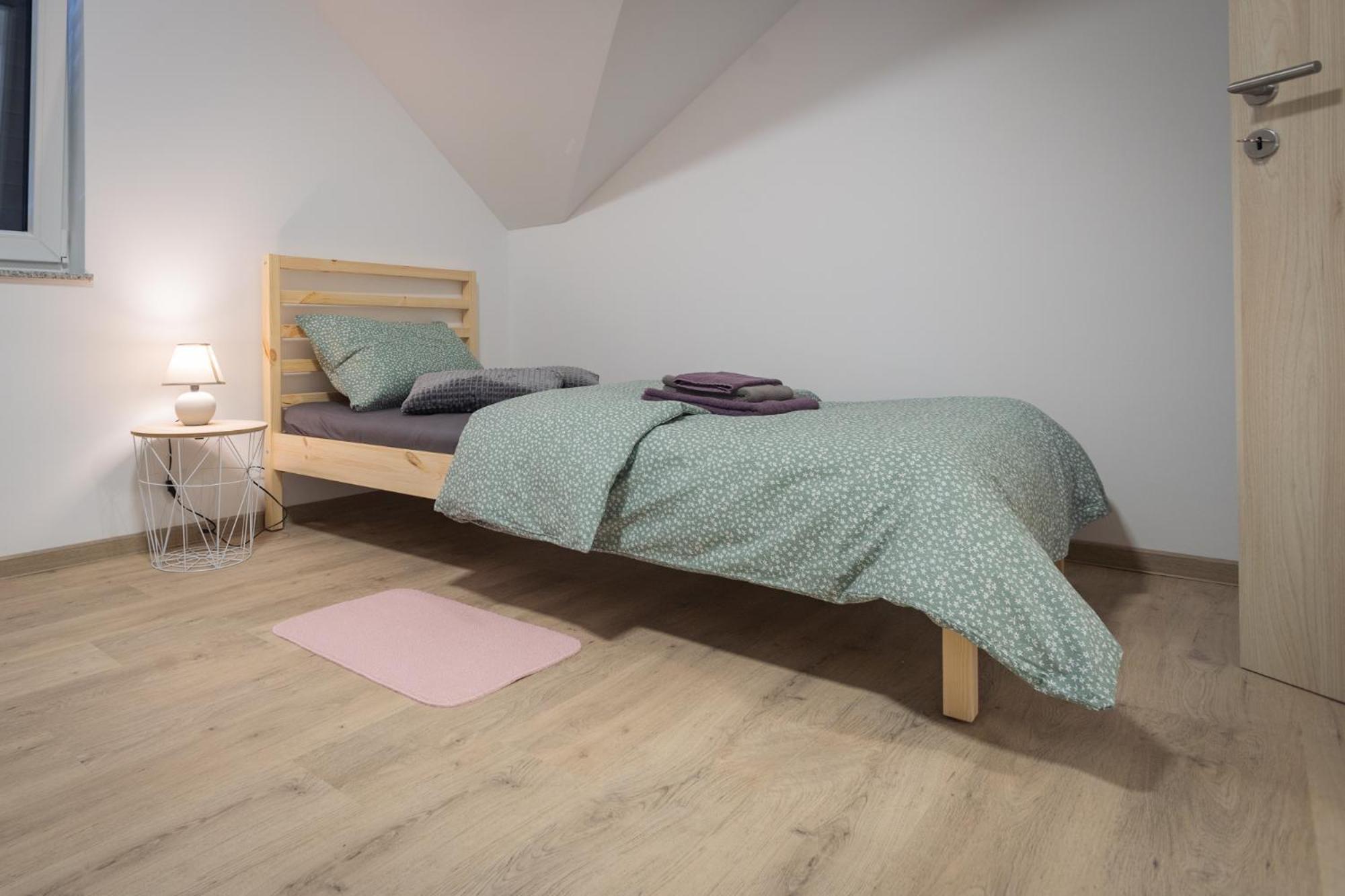 Cuckoo'S Alpine Nest Apartment Lesce  Room photo